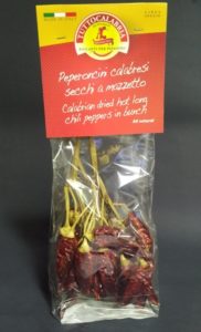 Long Hot Chili Peppers in Bunch - Tutto Calabria