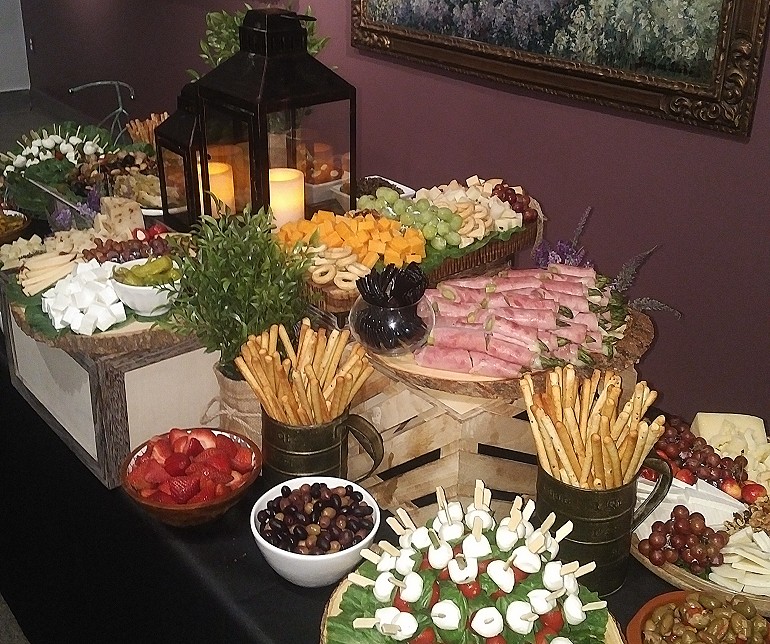www.russofoodmarket.com